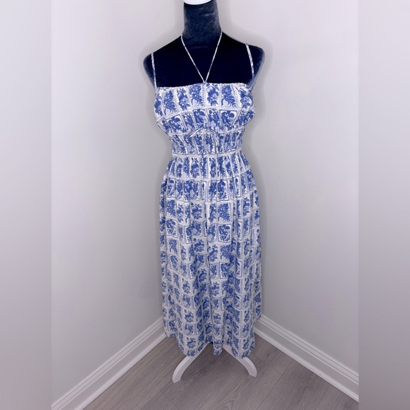 Abercrombie & Fitch Blue & White Smocked Tie-Front Maxi Dress Size XSP - Picture 6 of 16